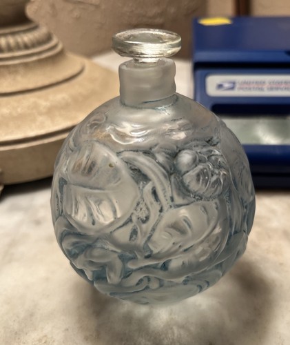 Bottiglia profumo lalique - profumo,