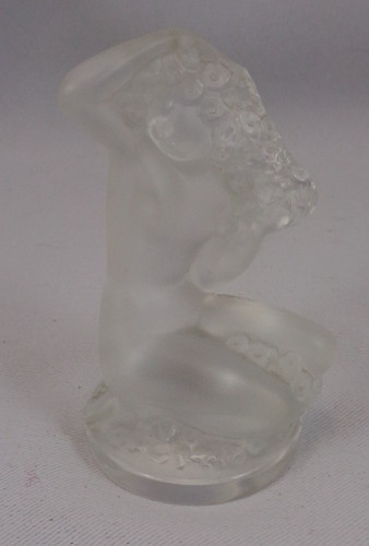 Lalique statuette floéral