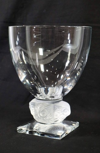 Striking lalique vintage - striking,
