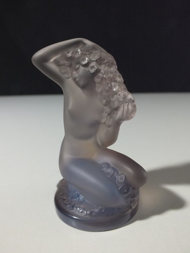 Sculpture statue figurine
