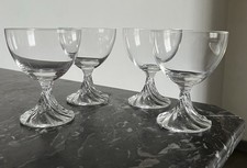 4 Verres A Vin  En  Cristal